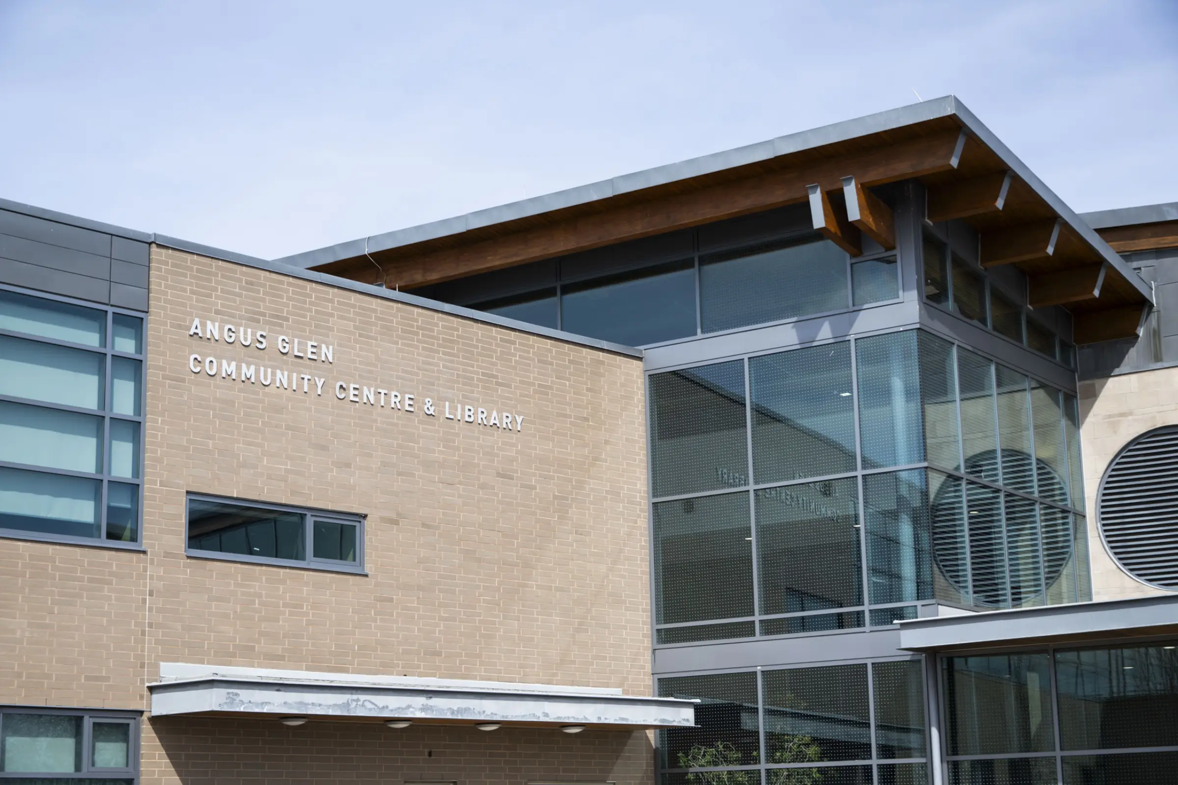 Ellia Angus Glenn Centre